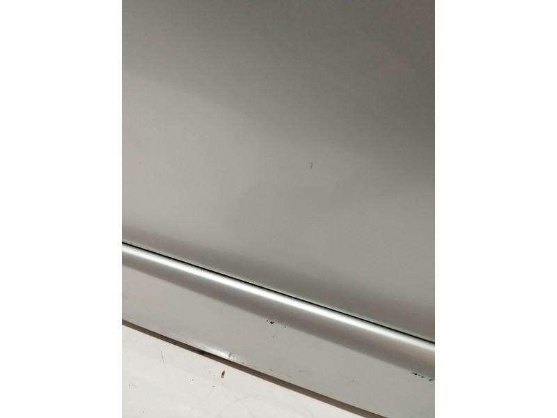 Recambio de puerta trasera derecha para renault megane iii berlina 5 p 1.5 dci diesel fap referencia OEM IAM   
							