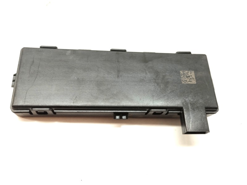 Recambio de centralita cierre para opel corsa e selective referencia OEM IAM 13503204  