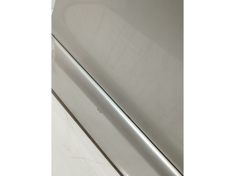 Recambio de puerta trasera izquierda para renault megane iii berlina 5 p 1.5 dci diesel fap referencia OEM IAM   