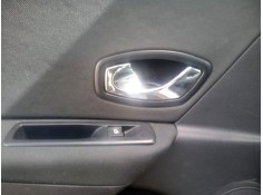 Recambio de maneta interior trasera izquierda para renault megane iii berlina 5 p 1.5 dci diesel fap referencia OEM IAM   