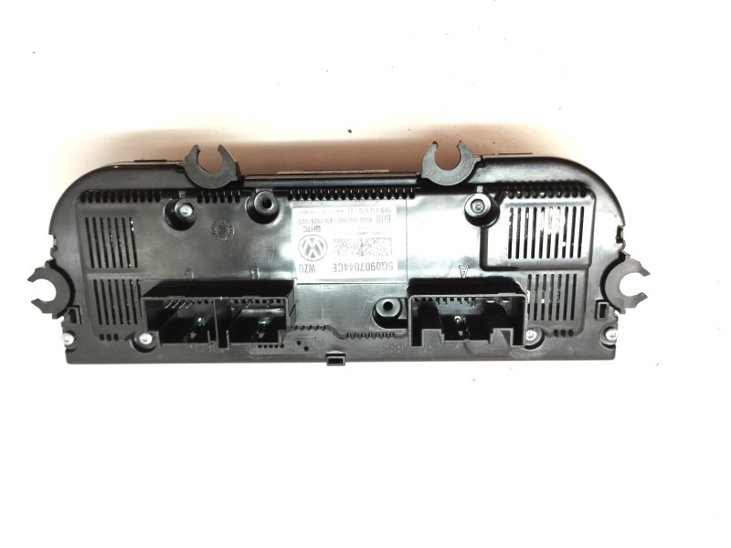 Recambio de mando climatizador para volkswagen golf vii lim. 1.6 16v tdi dpf referencia OEM IAM 5G0907044CE  
							