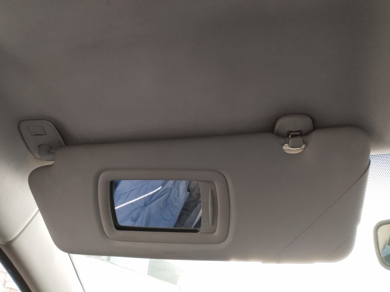 Recambio de parasol izquierdo para renault megane iii berlina 5 p 1.5 dci diesel fap referencia OEM IAM   
							