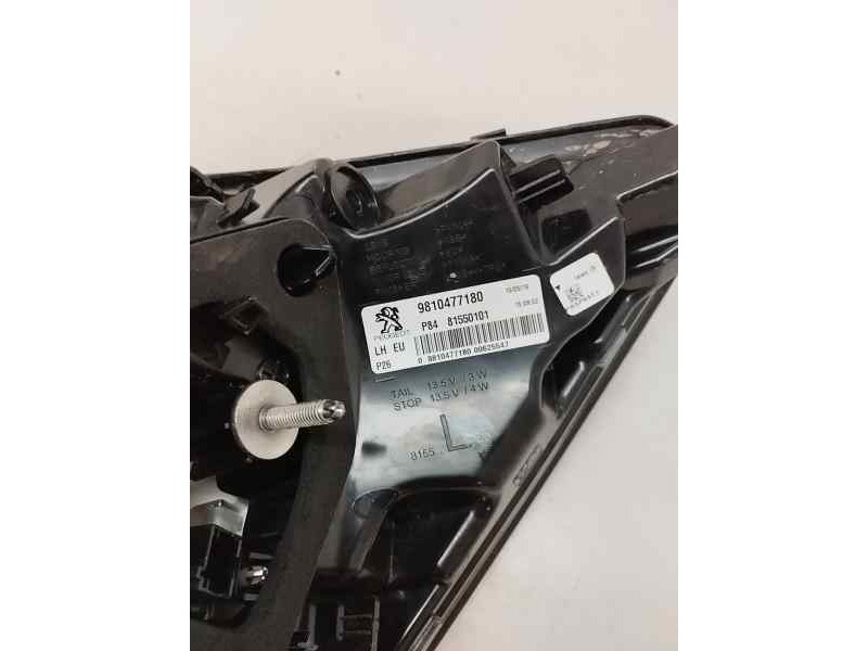 Recambio de piloto trasero izquierdo para peugeot 3008 1.2 12v e-thp referencia OEM IAM 9810477180  