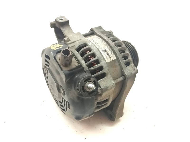 Recambio de alternador para toyota auris 1.4 turbodiesel cat referencia OEM IAM 27060ON100  