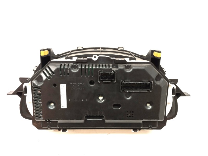 Recambio de cuadro instrumentos para toyota auris 1.4 turbodiesel cat referencia OEM IAM 838000ZU70  