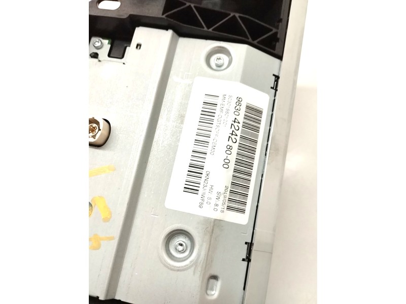 Recambio de pantalla multifuncion para peugeot 3008 1.2 12v e-thp referencia OEM IAM 9830424280  