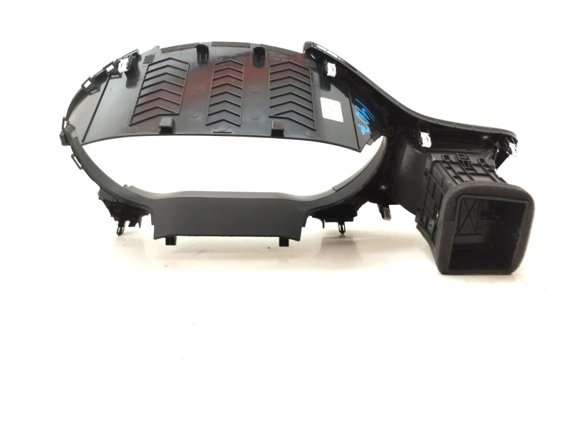 Recambio de rejilla aireadora para kia xceed hybrid referencia OEM IAM   