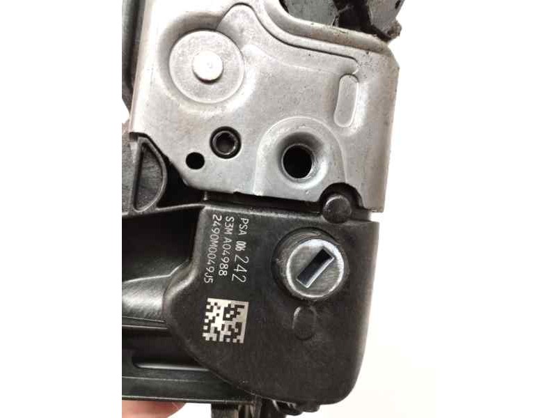 Recambio de cerradura puerta trasera izquierda para peugeot 5008 1.6 blue-hdi fap referencia OEM IAM A04988  