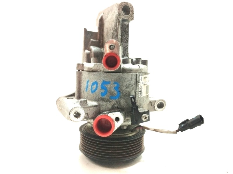 Recambio de compresor aire acondicionado para dacia sandero stepway essential referencia OEM IAM 926003541R  