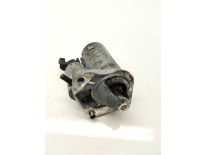 Recambio de motor arranque para peugeot 208 1.2 12v e-vti referencia OEM IAM 9671530880  