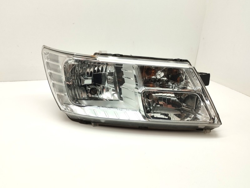 Recambio de faro derecho para fiat freemont (345) 2.0 16v multijet cat referencia OEM IAM 3341123R  