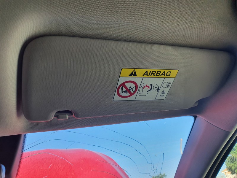 Recambio de parasol derecho para kia xceed hybrid referencia OEM IAM   
							