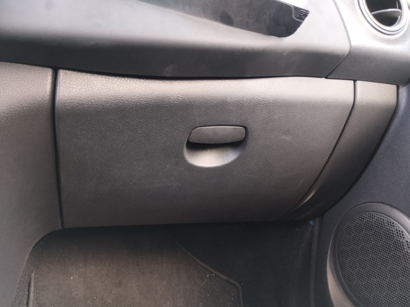 Recambio de guantera para dacia sandero stepway essential referencia OEM IAM   