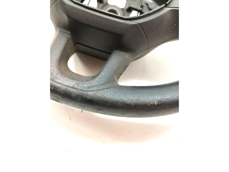 Recambio de volante sin airbag para peugeot 208 1.2 12v e-vti referencia OEM IAM 96750123ZD  