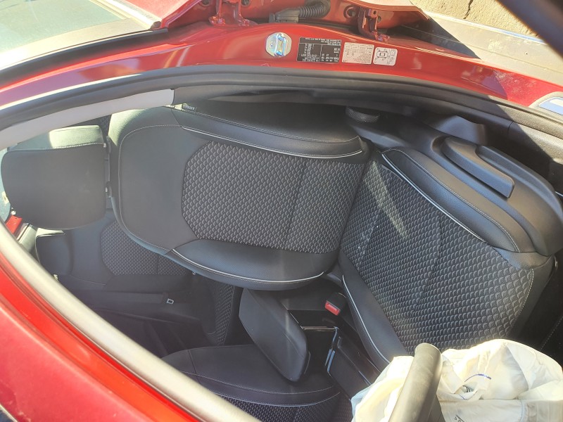 Recambio de asiento delantero izquierdo para kia xceed hybrid referencia OEM IAM   
							