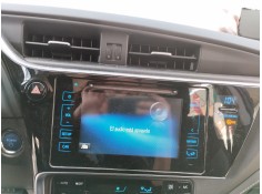 Recambio de pantalla multifuncion para toyota auris touring sports (e18) hybrid active referencia OEM IAM 6434CBE2808  