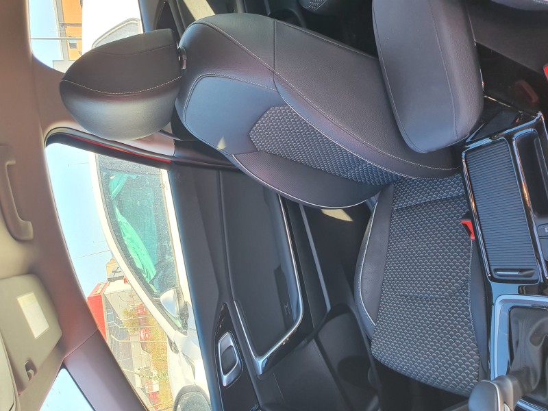 Recambio de asiento delantero derecho para kia xceed hybrid referencia OEM IAM   
							