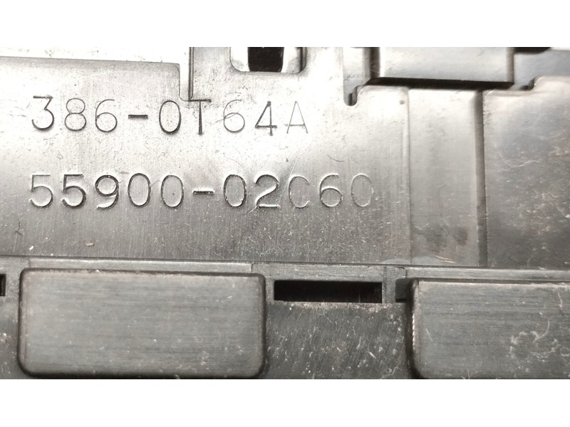 Recambio de mando climatizador para toyota auris touring sports (e18) hybrid active referencia OEM IAM 5590002C60  