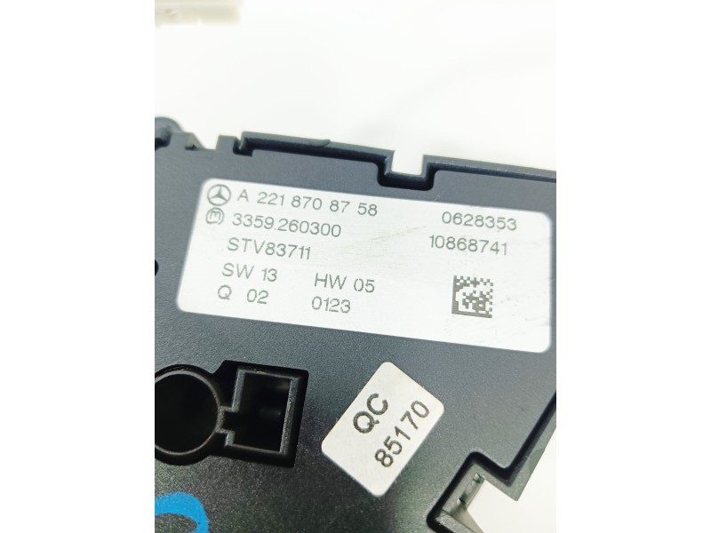 Recambio de mando multifuncion para mercedes-benz clase s (w221) berlina s 350 cdi 4-matic (221.080) referencia OEM IAM A2218708
							