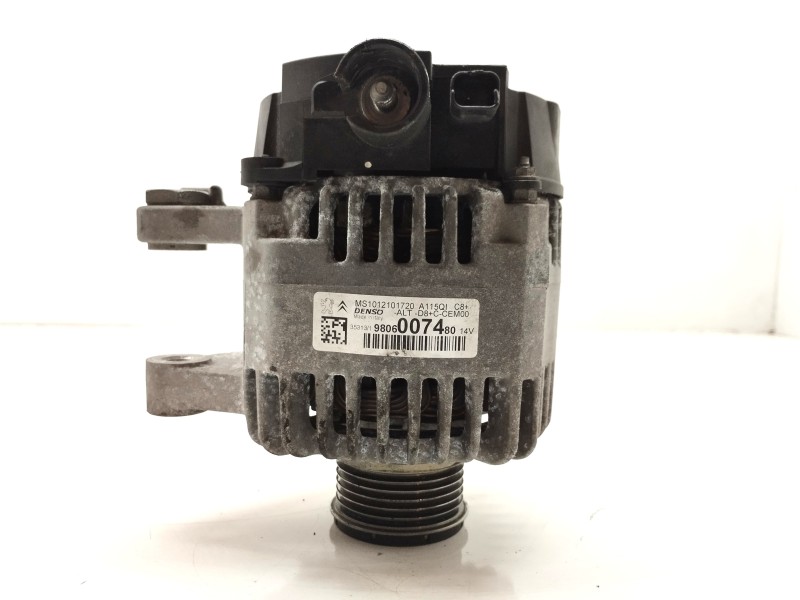 Recambio de alternador para peugeot 208 1.2 12v e-vti referencia OEM IAM 9806007480  