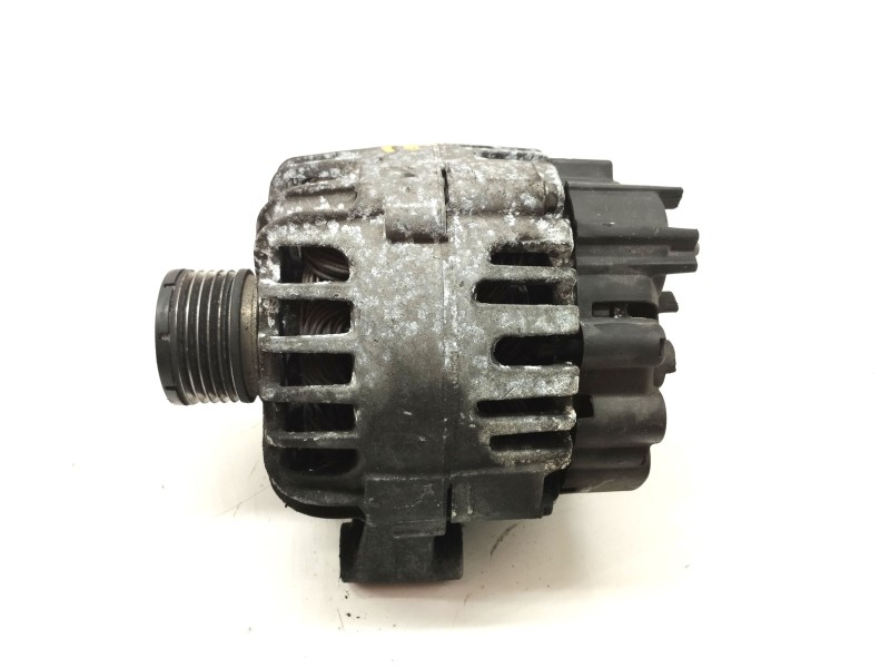 Recambio de alternador para smart forfour 1.5 cdi cat referencia OEM IAM A6391500250  