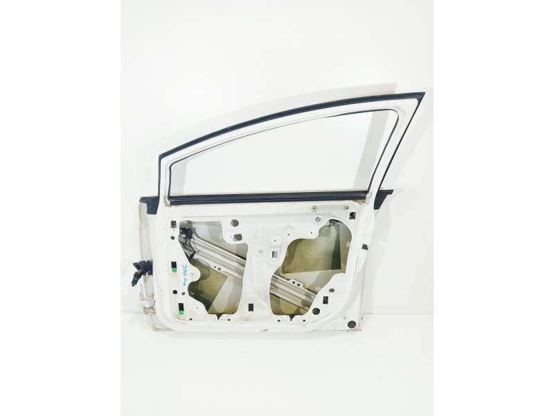 Recambio de puerta delantera derecha para seat leon (1p1) 1.9 tdi referencia OEM IAM   