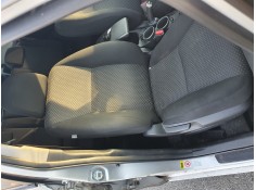 Recambio de asiento delantero derecho para toyota verso advance referencia OEM IAM   