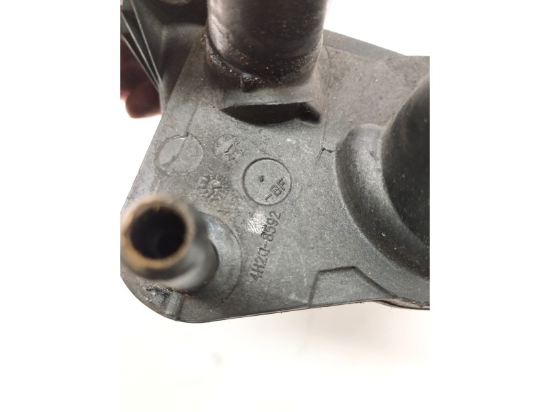 Recambio de termostato para land rover discovery 4 tdv6 hse referencia OEM IAM 4H2Q8592  
