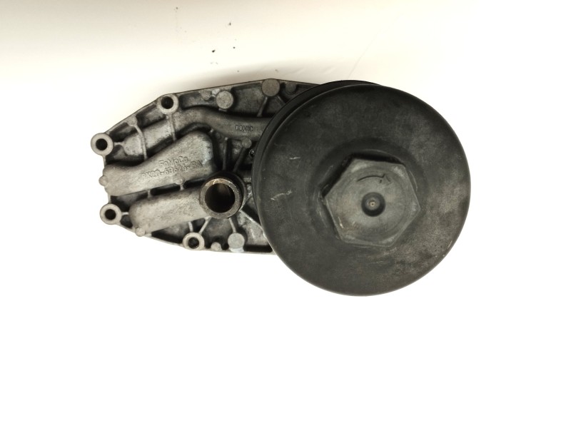 Recambio de soporte filtro aceite para land rover discovery 4 tdv6 hse referencia OEM IAM 9X2Q6B624BA  