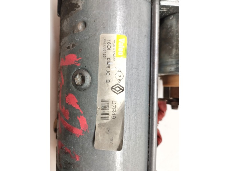 Recambio de motor arranque para renault megane ii classic berlina 1.9 dci diesel referencia OEM IAM 8200331251  
							