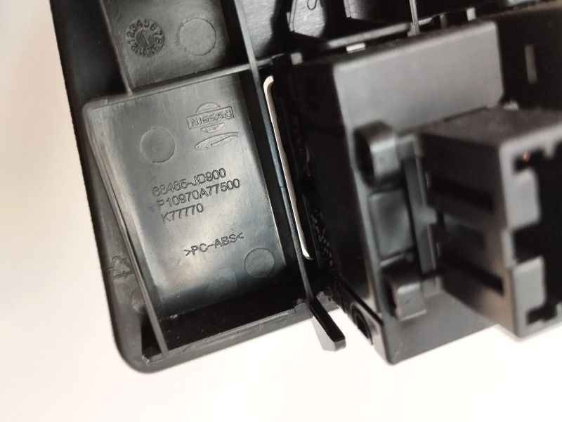 Recambio de mando multifuncion para nissan qashqai (j10) tekna premium referencia OEM IAM 68485JD900  