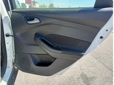 Recambio de guarnecido puerta trasera derecha para ford focus lim. trend + referencia OEM IAM   