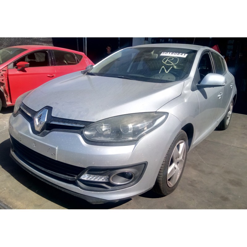 renault megane iii berlina 5 p del año 2014