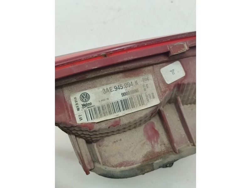 Recambio de piloto trasero derecho interior para volkswagen passat lim. (362) advance bluemotion referencia OEM IAM 3AE945094K  
							