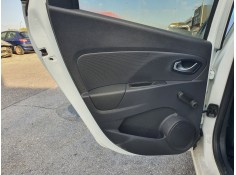 Recambio de guarnecido puerta trasera izquierda para renault clio iv grandtour business referencia OEM IAM   