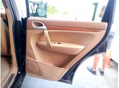 Recambio de guarnecido puerta trasera derecha para porsche cayenne (typ 9pa) 4.5 v8 cat referencia OEM IAM   