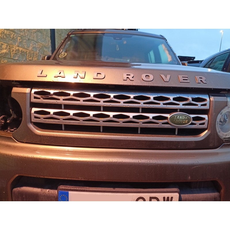 Recambio de rejilla delantera para land rover discovery 4 tdv6 hse referencia OEM IAM   