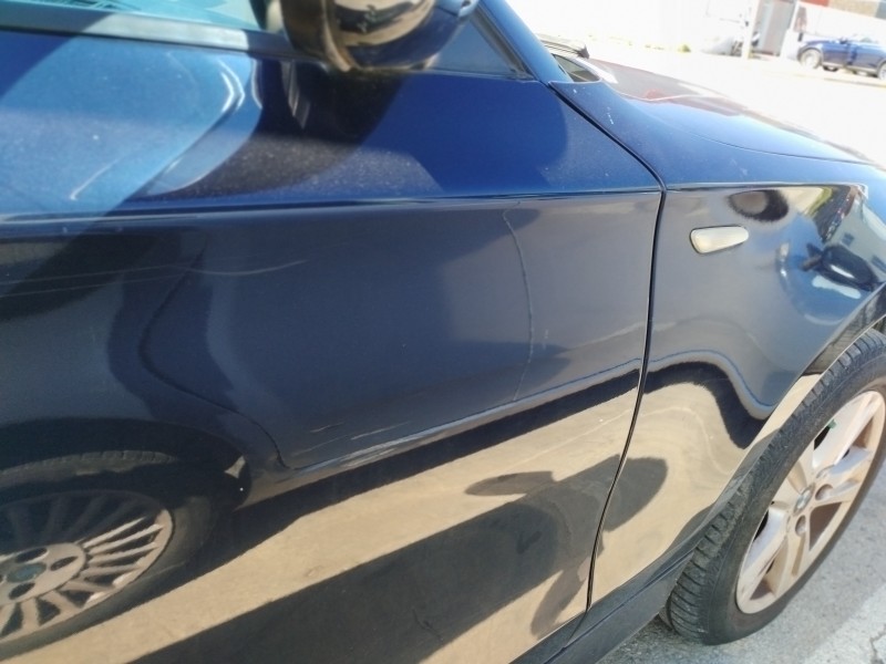 Recambio de puerta delantera derecha para bmw serie 1 berlina (e81/e87) 2.0 turbodiesel cat referencia OEM IAM   