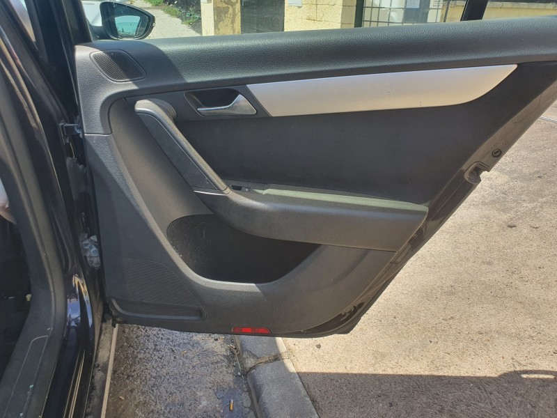 Recambio de guarnecido puerta trasera derecha para volkswagen passat lim. (362) advance bluemotion referencia OEM IAM   