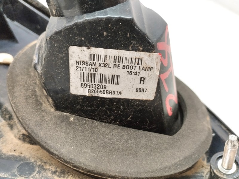 Recambio de piloto trasero derecho interior para nissan qashqai (j10) acenta referencia OEM IAM 89503209  