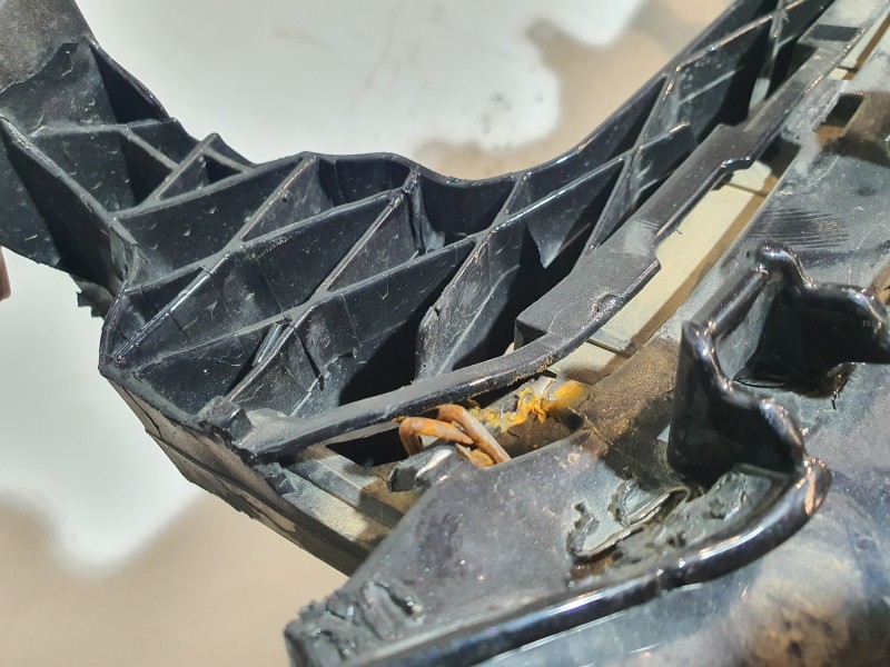 Recambio de paragolpes delantero para volkswagen passat lim. (362) advance bluemotion referencia OEM IAM   