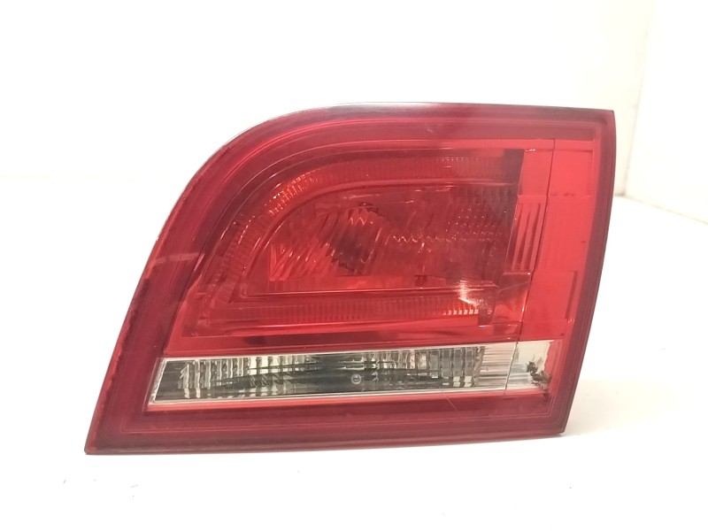 Recambio de piloto trasero derecho interior para audi a3 (8p) 1.9 tdi referencia OEM IAM 8P4945094D  