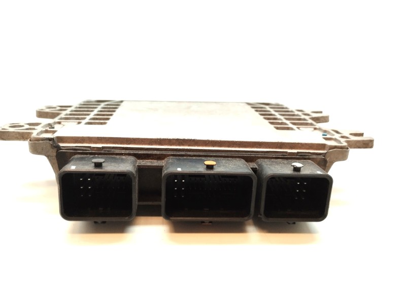Recambio de centralita motor uce para nissan juke (f15) 1.6 16v cat referencia OEM IAM NEC999072  