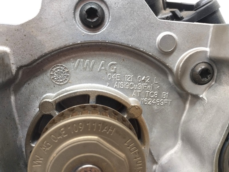 Recambio de bomba agua para volkswagen golf vii lim. (5g1) advance bluemotion referencia OEM IAM 04E121042L  