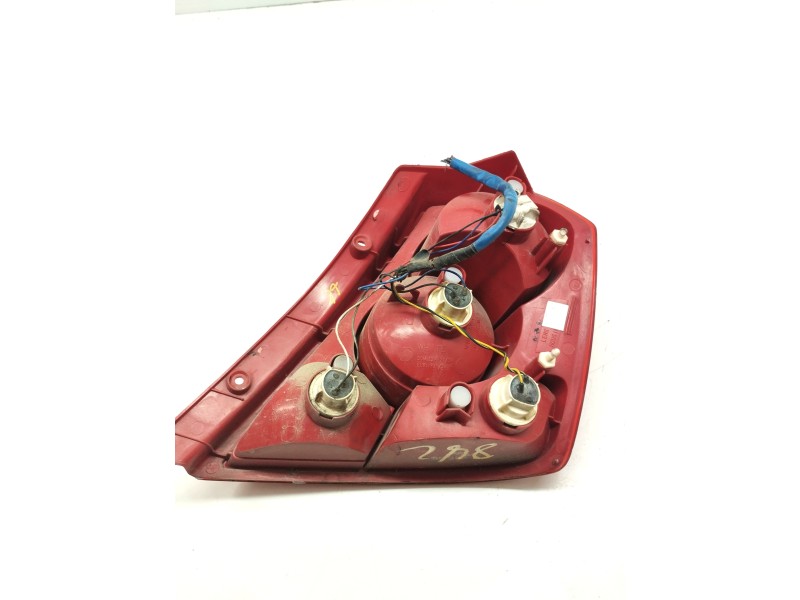 Recambio de piloto trasero izquierdo para chevrolet kalos 1.2 cat referencia OEM IAM 300266L  