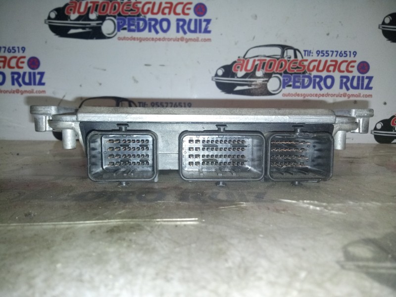 Recambio de centralita motor uce para citroën c5 berlina 2.0 hdi referencia OEM IAM 9652386080  