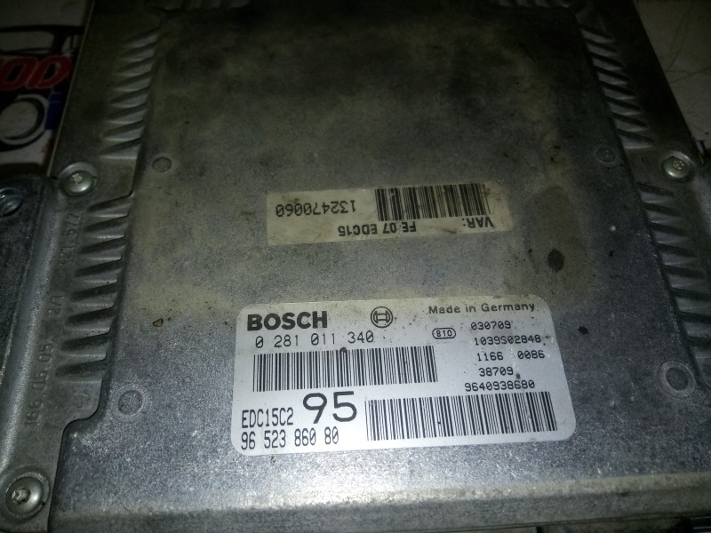 Recambio de centralita motor uce para citroën c5 berlina 2.0 hdi referencia OEM IAM 9652386080  