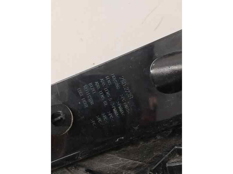 Recambio de piloto trasero izquierdo para opel crossland x 1.2 referencia OEM IAM 2SD2238  