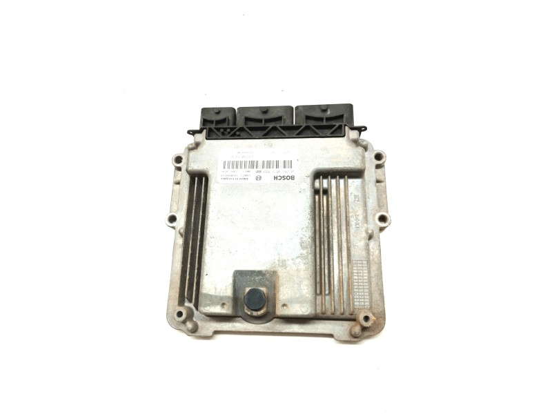Recambio de centralita motor uce para renault captur 1.5 dci diesel fap energy referencia OEM IAM 0281019889  
							