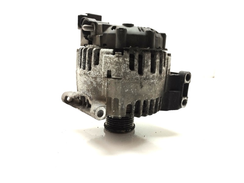 Recambio de alternador para mercedes-benz clase b (w245) 2.0 cdi cat referencia OEM IAM A6401540502  
							